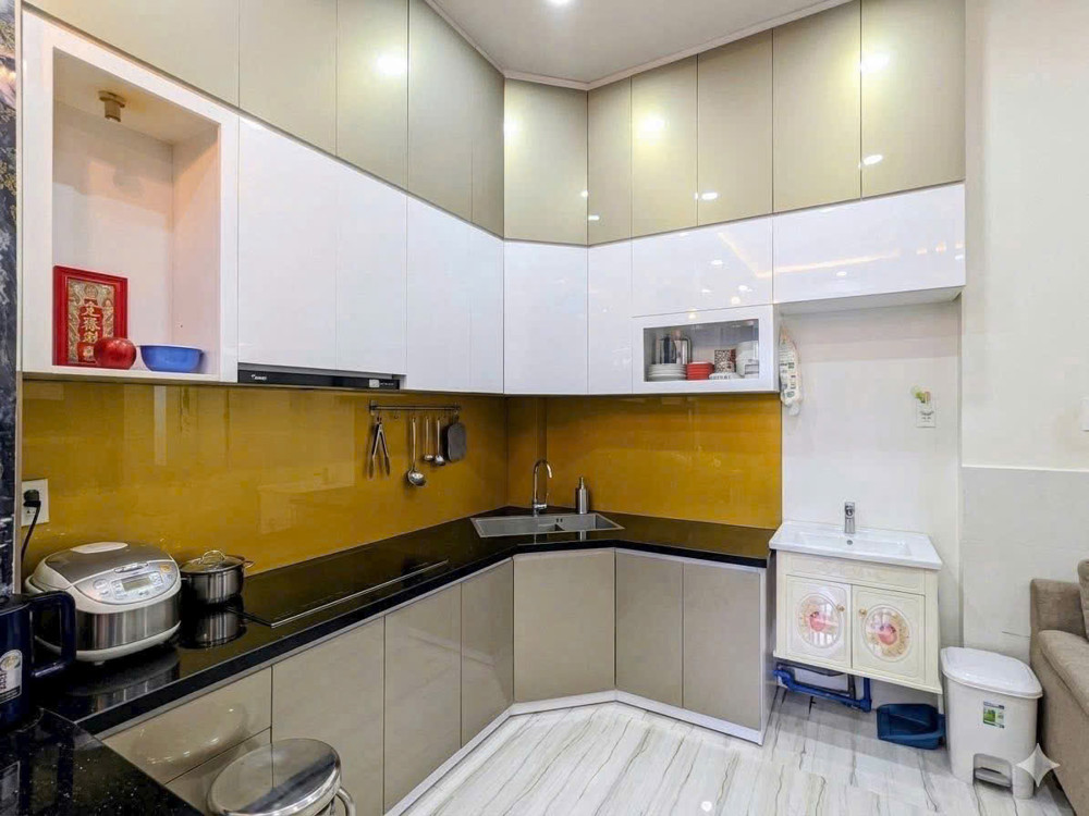 Bán Nhà Góc 2 Mặt Tiền Đường Huỳnh Tấn Phát, Quận 7 - Cạnh Phú Mỹ Hưng - 5Tỷ5