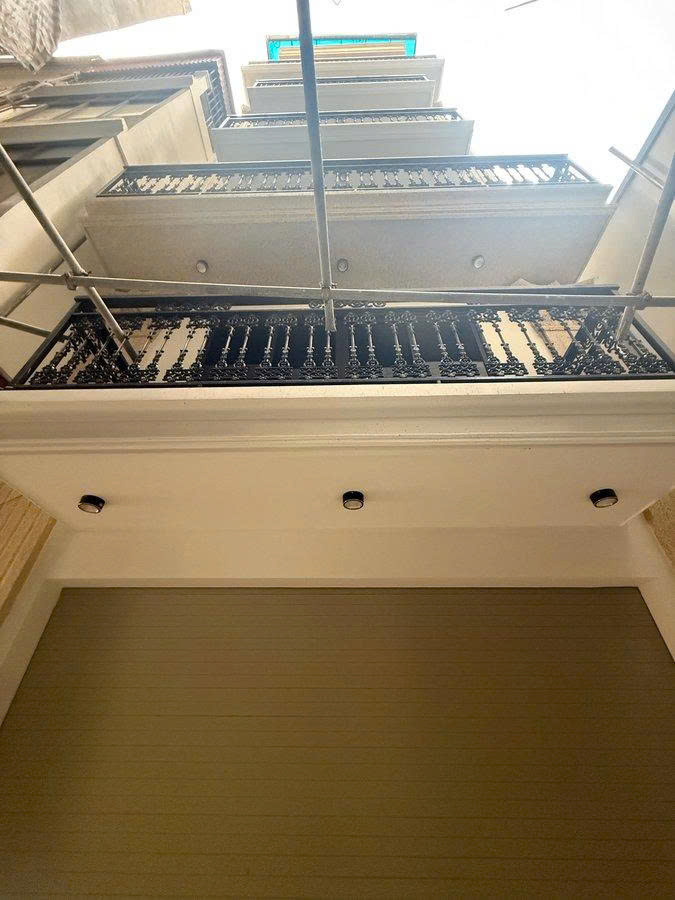 Hao Hậu 8 Tầng Ô Tô Vào Nhà Phố Ngọc Lâm 50 M2 X 19.5 Tỷ Long Biên-Hà Nội