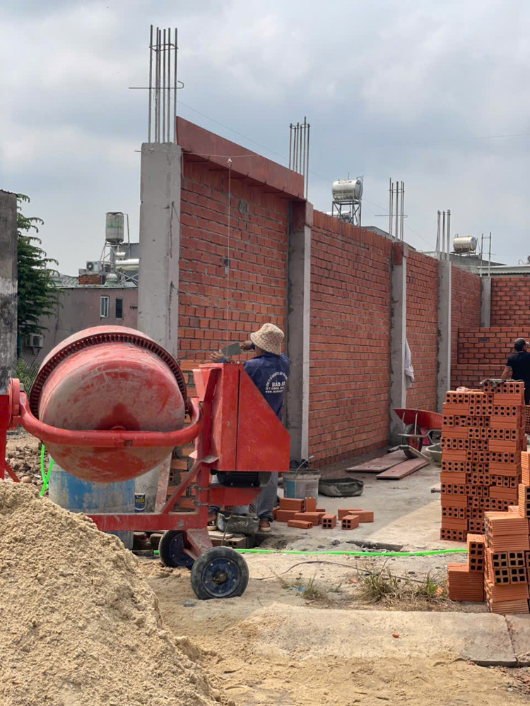 Còn 4 Nền Trong Khu Nhà Phố Đang Xây Dựng Đồng Bộ 126M Ngang 5M, 4 Tầng Đường Nhựa