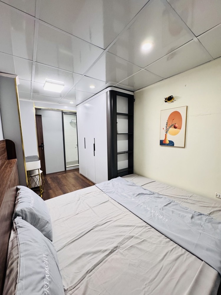 Bán Tập Thể Quỳnh Mai 68 M 2 Ngủ 2 Wc Cụcw Hiếm Oto Đỗ Cổng Chỉ Nhỉnh 3 Tỷ