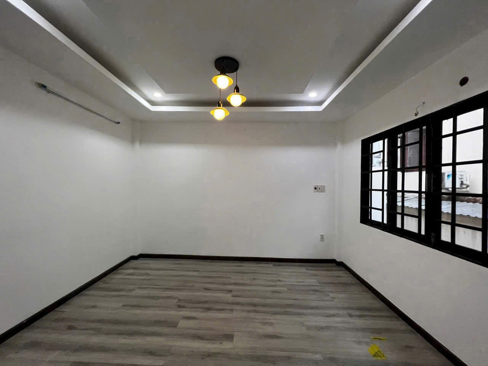 Trung Tâm Bình Thạnh – Sát Phan Xích Long Chỉ 3Ty450