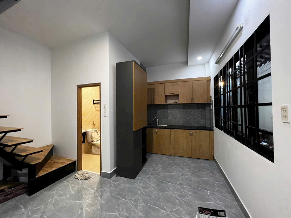 Trung Tâm Bình Thạnh – Sát Phan Xích Long Chỉ 3Ty450