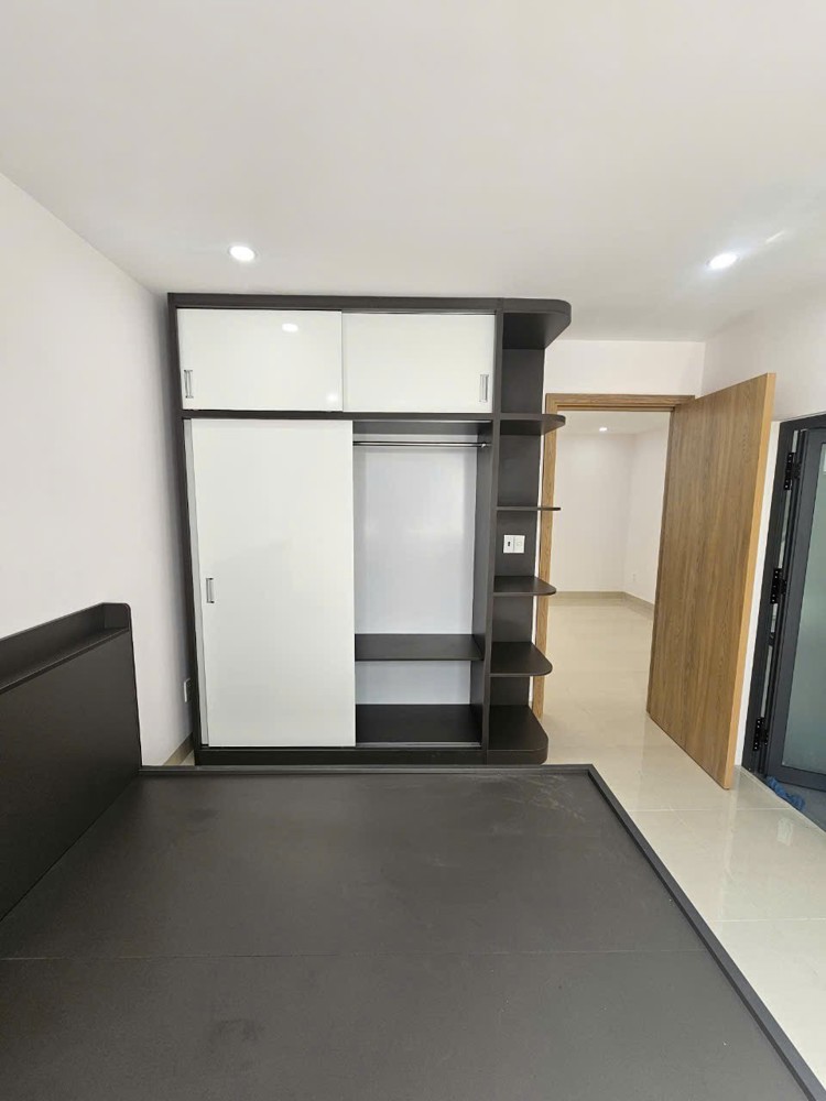 Nhà Đất Cho Thuê Elite Life 270M2, 3Pn 4Wc, Long Hậu, Cần Giuộc, Long An