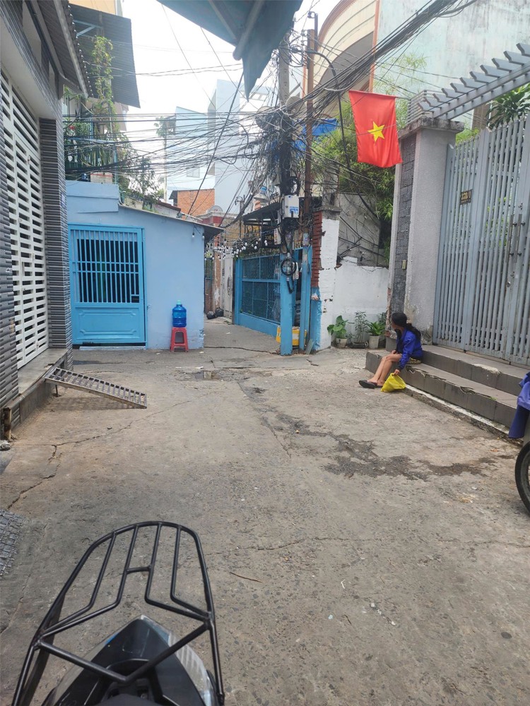 Bán Nhà Dương Bá Trạc – Lô Góc Thoáng, Giáp Q1 – 5.9 Tỷ -0949769331