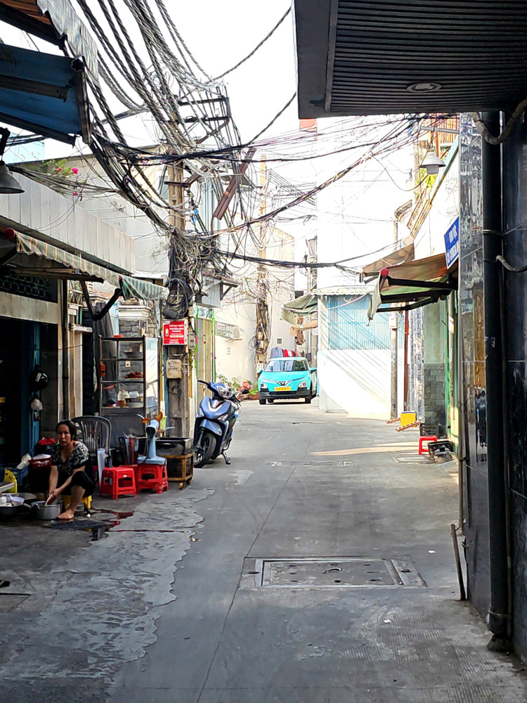 Bán Nhà Hẻm Xe Hơi Q4 Ngang 3.1 Dài 9.5 Đúc 5 Tấm Nhỉnh 5 Đ