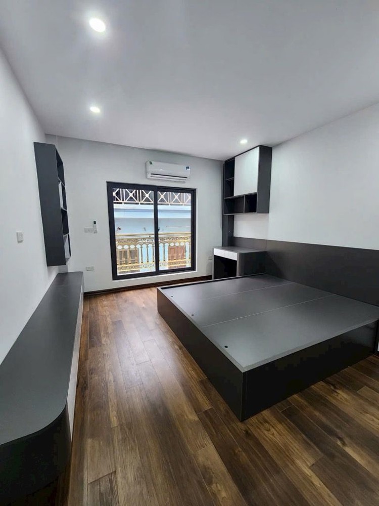 Nhà Đẹp - Trục Chính - Kinh Doanh - Ô Tô Tránh - Thông - 6 Tầng Thang Máy - Xây Mới - An Sinh Tốt 