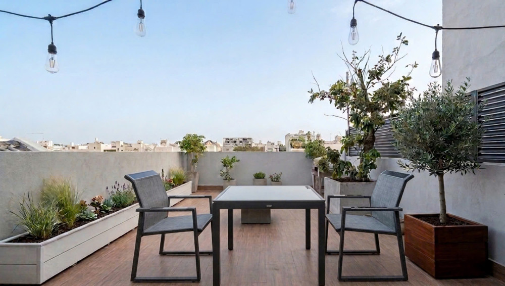 Giá 9.X Tỷ- Siêu Phẩm Lê Thị Chợ- Quận 7- Nhà 4T- Dt 5 X 13- Đường Xe Tải