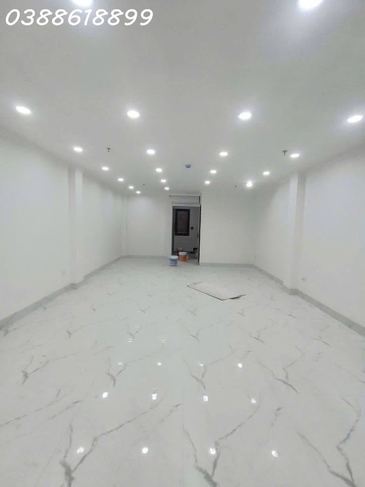 Bán Toà Văn Phòng Nguyên Hồng - Đống Đa - 75M2 - Mt 5M - 9 Tầng Tm - Vỉa Hè - Giá 39.9 Tỷ