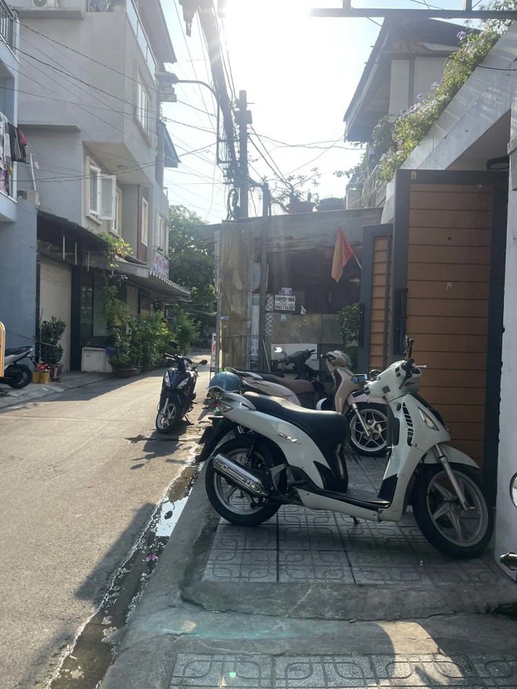 Cần Sang Nhượng Lại Tiệm Gội Và Matxa Cổ Vai Gáy