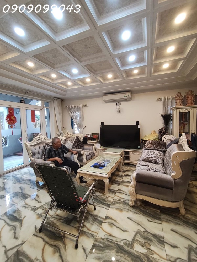 Biệt Thự Mt Khu Trung Sơn – View Sông, Giáp Q7