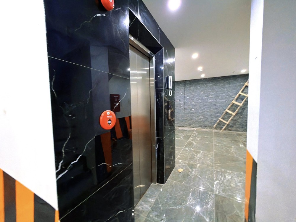 Đường Láng 65M 7T Mt4,6M Nhỉnh 23 Tỷ- Ngõ Thông - 18 Căn Hộ Full Nội Thất-Pccc Đầy Đủ