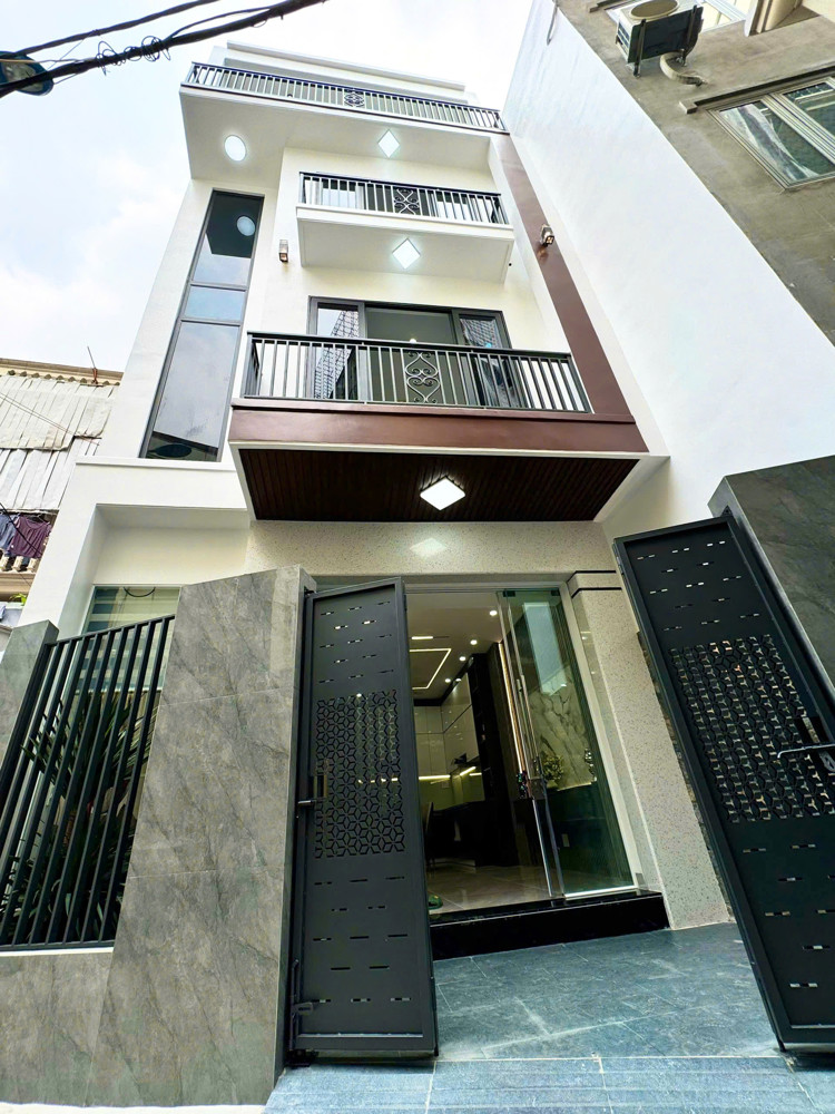 Nhà Đẹp Lê Lợi - Ngô Quyền - Ô Tô Nhỏ Đỗ Cửa - Sân Cổng Riêng Biệt - Chỉ Việc Xách Vali Về Ở!