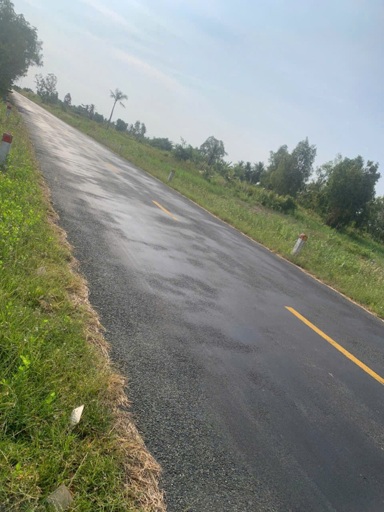 Đất Đẹp - Giá Tốt - Chính Chủ Cần Bán Nhanh Lô Đất Tiềm Năng Trục Lộ Đông Tây, Xã Hưng Mỹ, Cà Mau