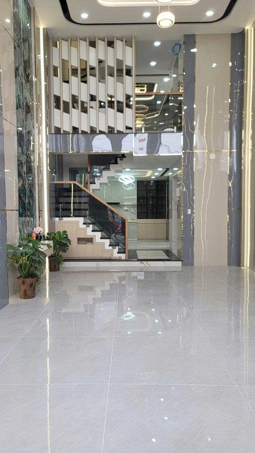 Nhà Lô Góc 2 Mặt Tiền : Dt 78M2 X 5T - 5X15.6m,- Thang Máy ( 450Kg ) - Siêu Hiếm - Nhỉnh 9 Tỷ Tl