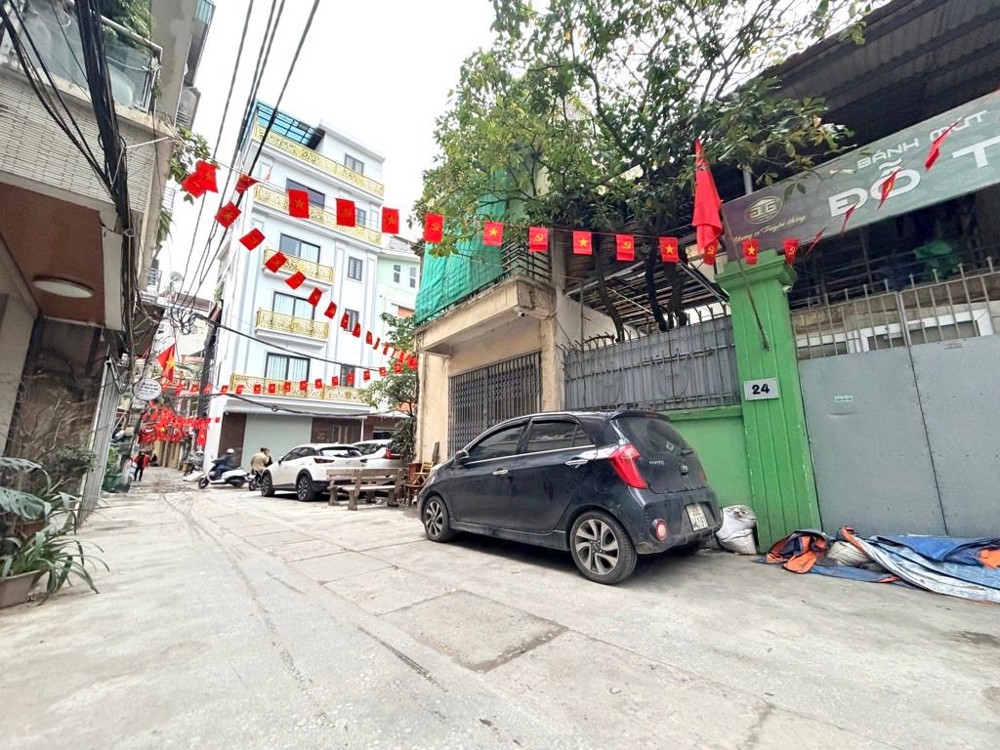 Lô Góc - Ô Tô Tránh - Kinh Doanh Đỉnh - Công Năng Đầy Đủ