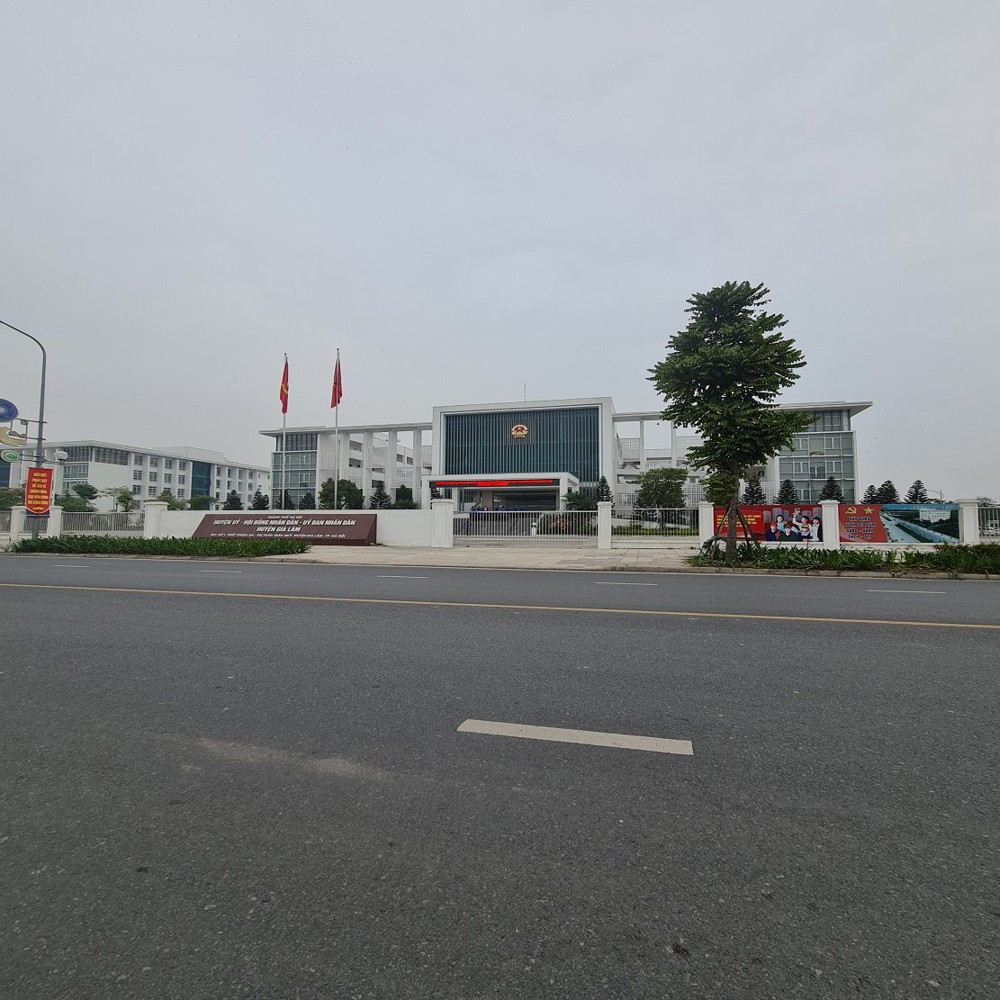 Chuyển Nhượng 40M2 Đất Tđc Trâu Quỳ, Gia Lâm. Đường 12M. Lh 0989894845