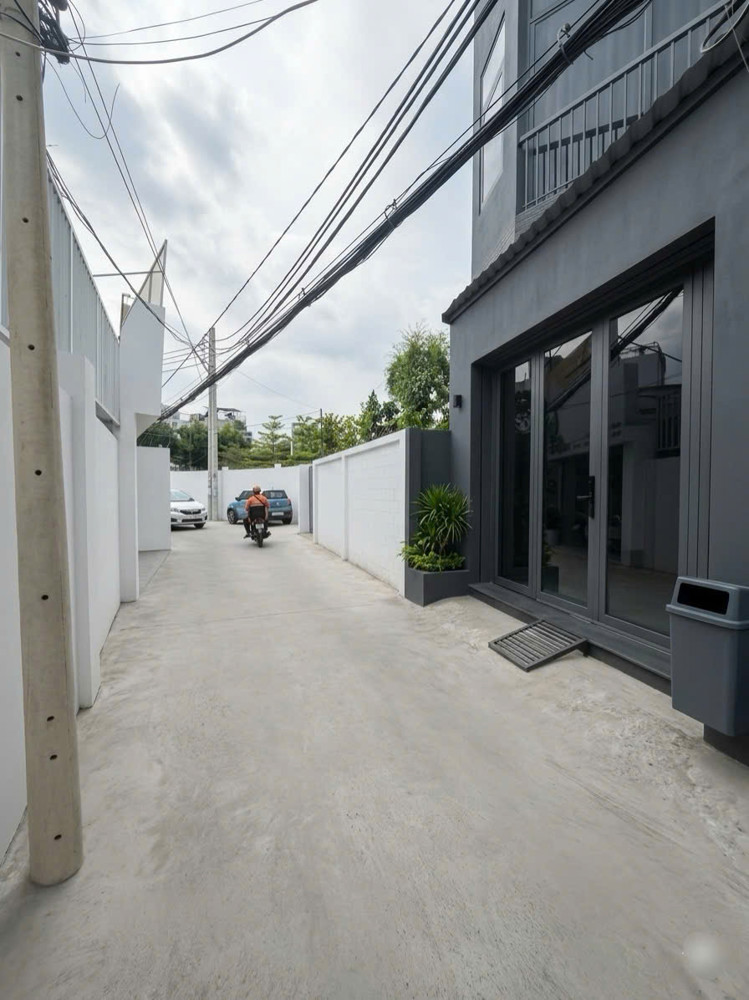 Giá 6.X Tỷ- Nhà 4 Tầng Quận 7- Dt Gần 55M2- Dòng Tiền 120Tr/năm- Gần Phú Mỹ Hưng