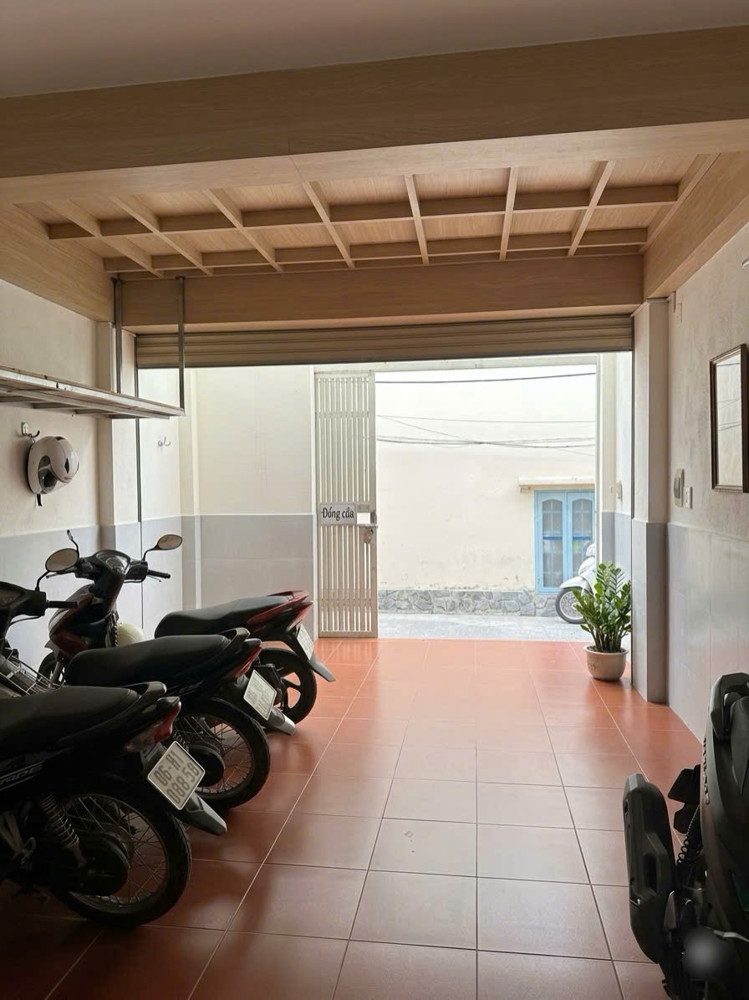 Chỉ 6.X Tỷ- Nhà 4 Tầng Quận 7- Dt Gần 55M2- Dòng Tiền 120Tr/năm- Gần Ngã 4 Nguyễn Thị Thập