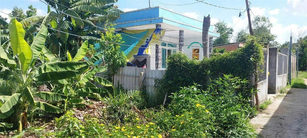 Đất Thổ Đẹp - Giá Tốt - Chính Chủ Cần Bán Lô Đất Ấp 3 Xã Thạnh Đức, Huyện Bến Lức - Long An