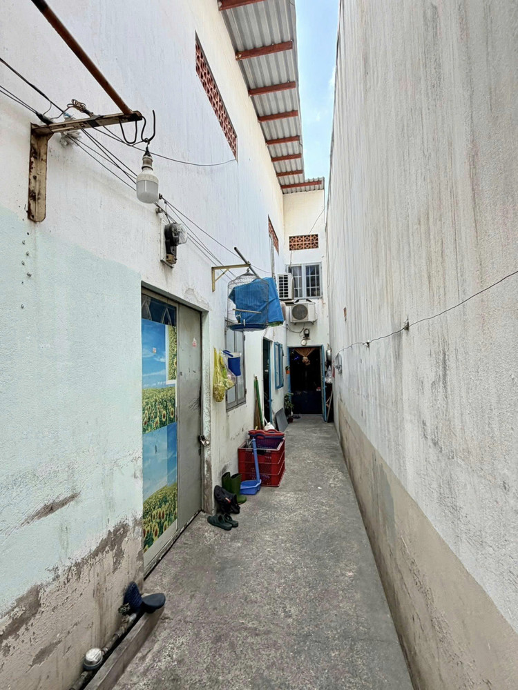 Bán Nhà Cấp 4, Mặt Tiền Đường Số 1 - Ngay Trần Não, Giáp Thảo Điền, 16X24m, Chỉ 69,9 Tỷ