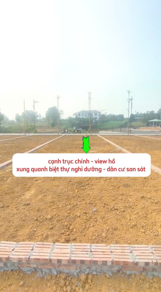 Cực Hiếm 300M2 Bám Trục Chính View Hồ Thoáng Mát Tại Hòa Lạc Giá Rẻ