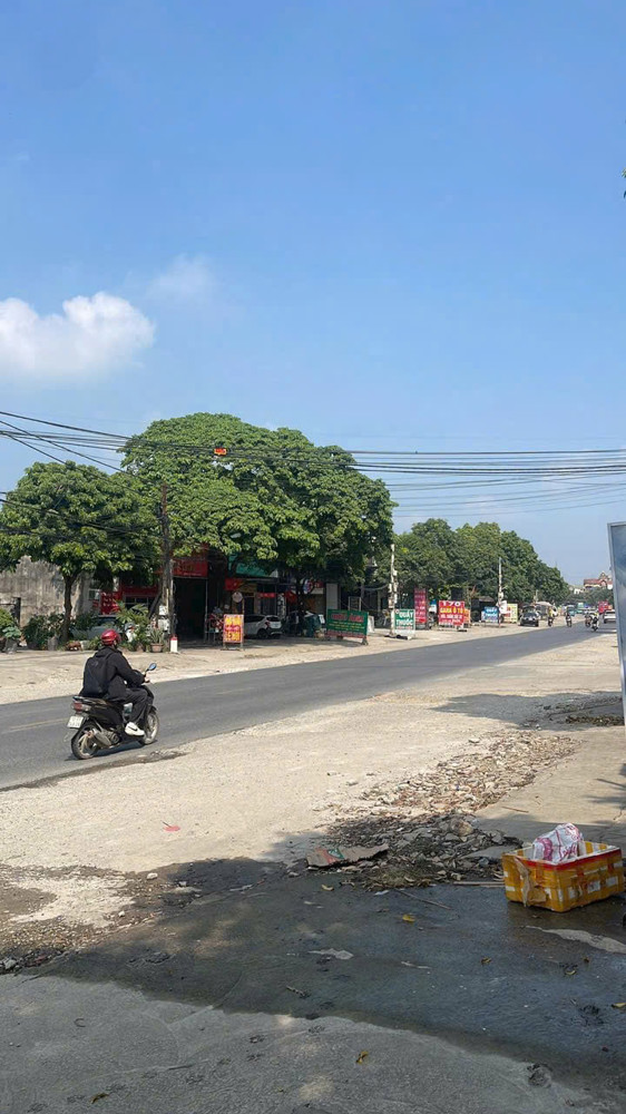 3.8 Tỷ Lô Đất Cạnh Tái Định Cư Mặt Đường Ql21 Tại Hoà Lạc