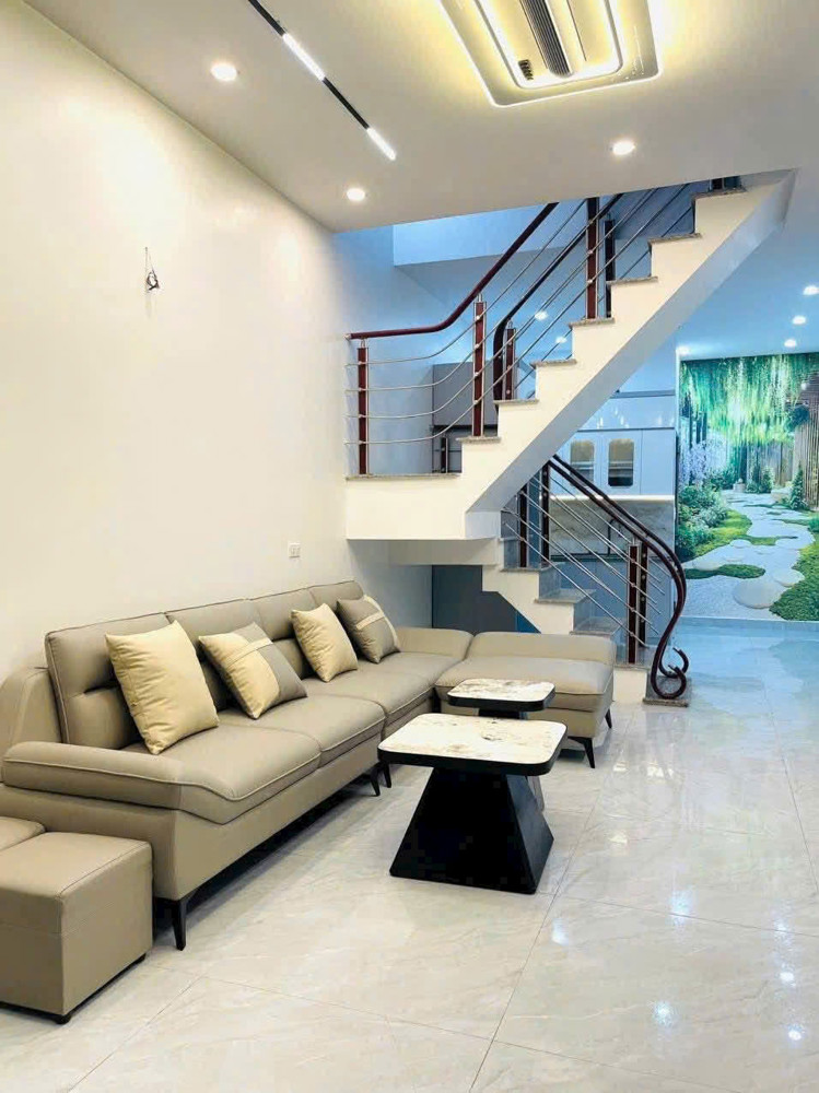 Bán Nhà Trung Hành - 40M 3 Tầng - Đẹp Sạch Sẽ - Giá Rẻ