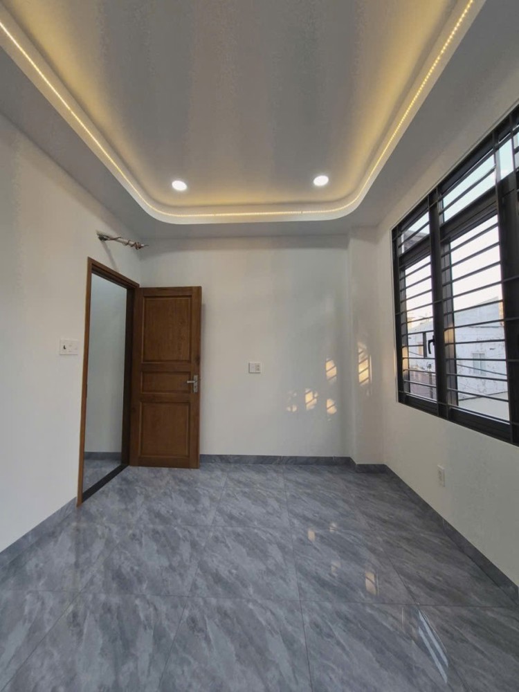 Nhà Mới Đẹp – 4 Phòng Ngủ – Ở Ngay – Gần Cityland Gò Vấp