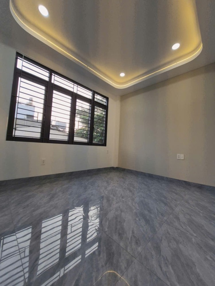 Nhà Mới Đẹp – 4 Phòng Ngủ – Ở Ngay – Gần Cityland Gò Vấp