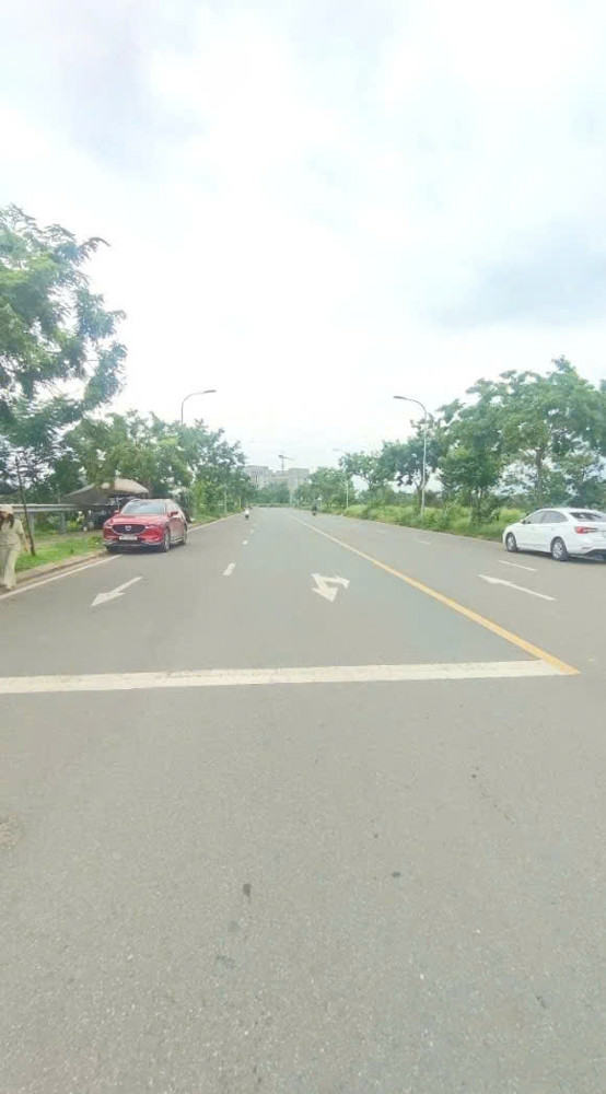 Duy Nhất Lô Góc 104M2 Hòa Lạc Giá Rẻ Gần Đh Fpt