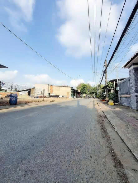 Bán Đất Mặt Tiền Đường 5X36m Giá 5,15 Tỷ Đường Đông Thạnh 7