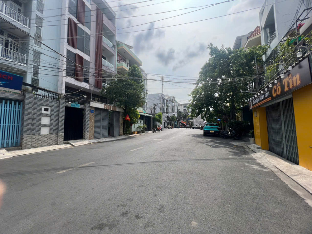 Bán Nhà Hẻm Xe Tải Sát Q1ngang 3.95 X15.5 M