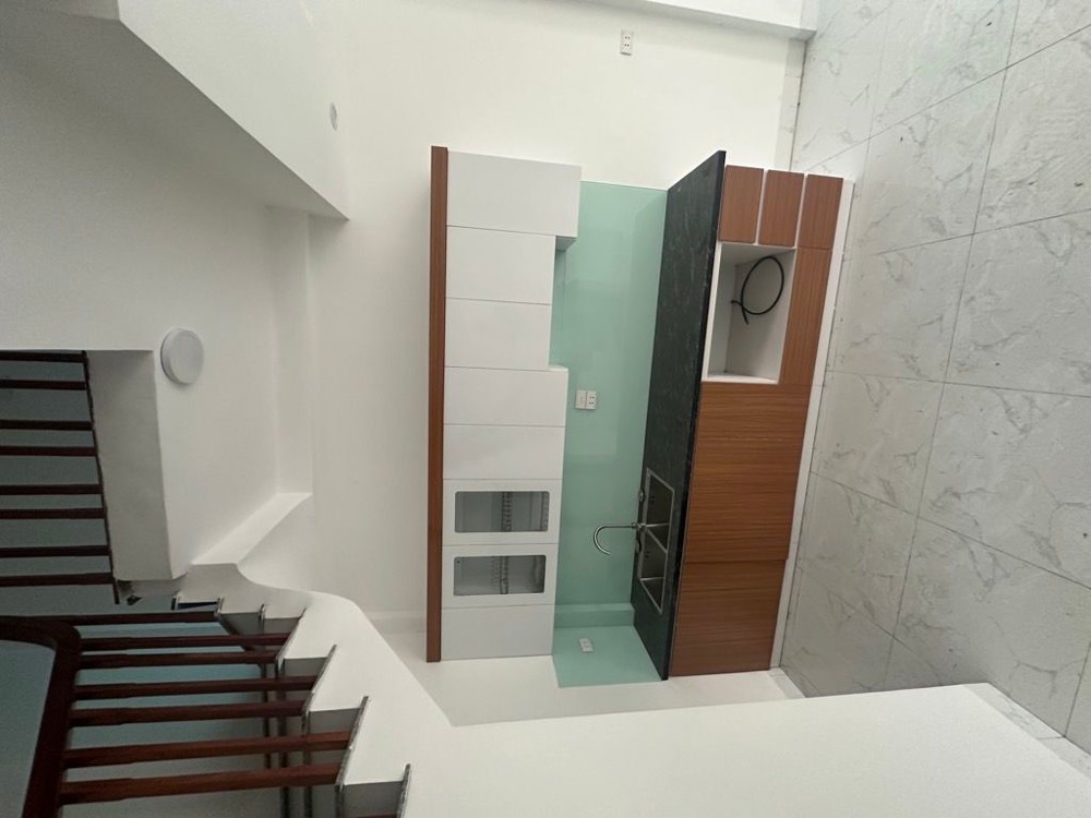 Nhà Mới Tinh - Ô Tô Đỗ Gần - Ngõ Thoáng - Tiện Ích Quanh Nhà