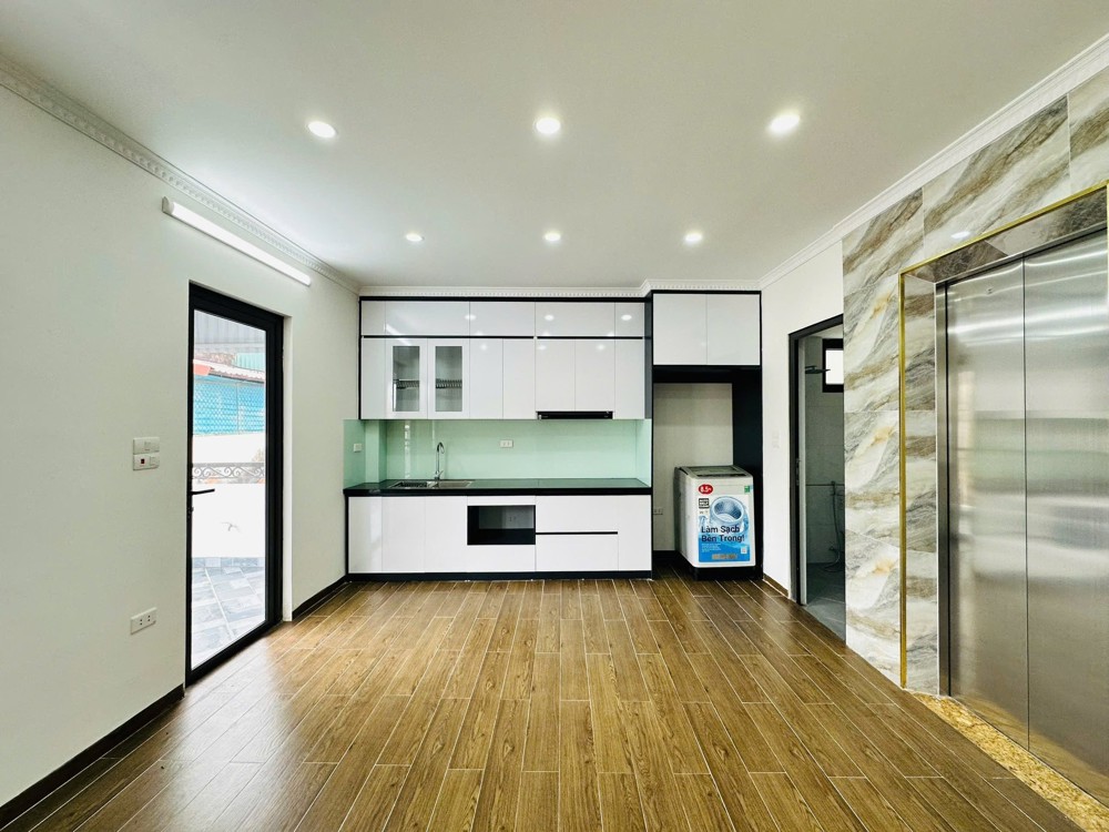 Bán Nhà Ngõ 6 Phố Vĩnh Phúc 42M 6T Thang Máy Nhỉnh 12 Tỷ Nhà Mới Xây Lô Góc- Ngõ Thông Full Nội