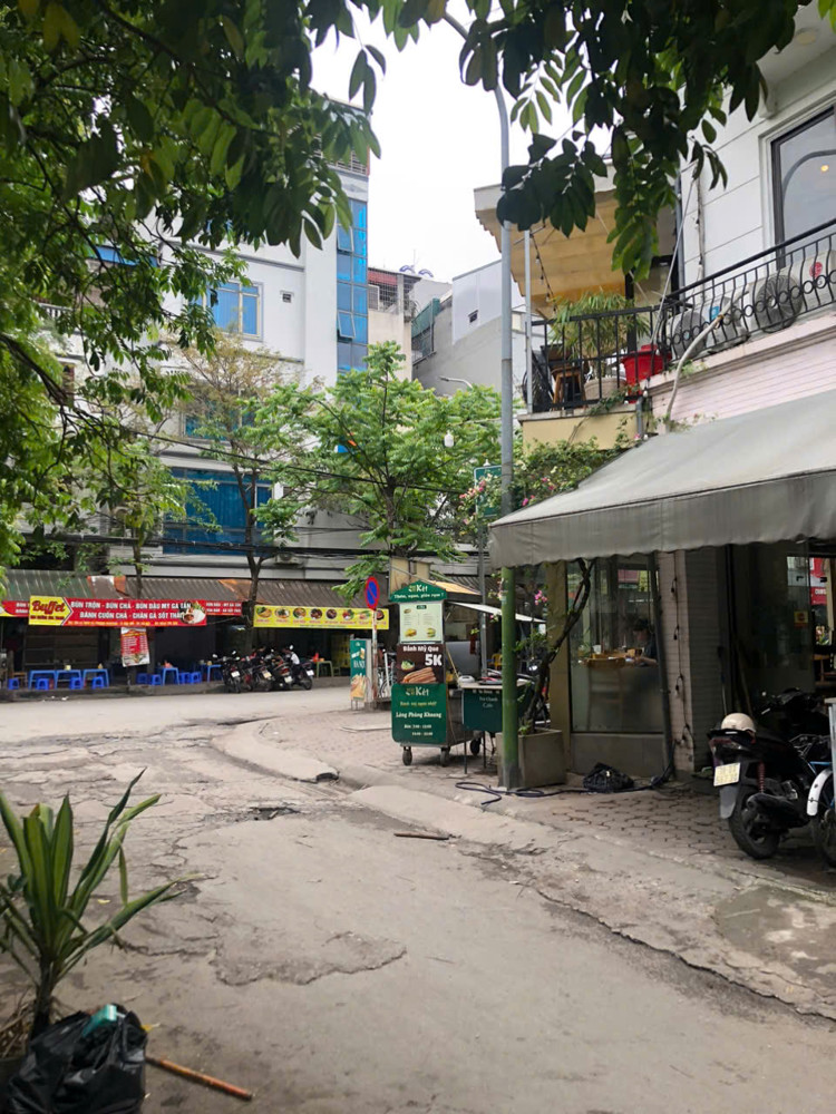 Siêu Phẩm Có 1 0 2 - Nhà Phân Lô 4 Tầng - Kinh Doanh - Ô Tô Đỗ Cửa - Phùng Khoang