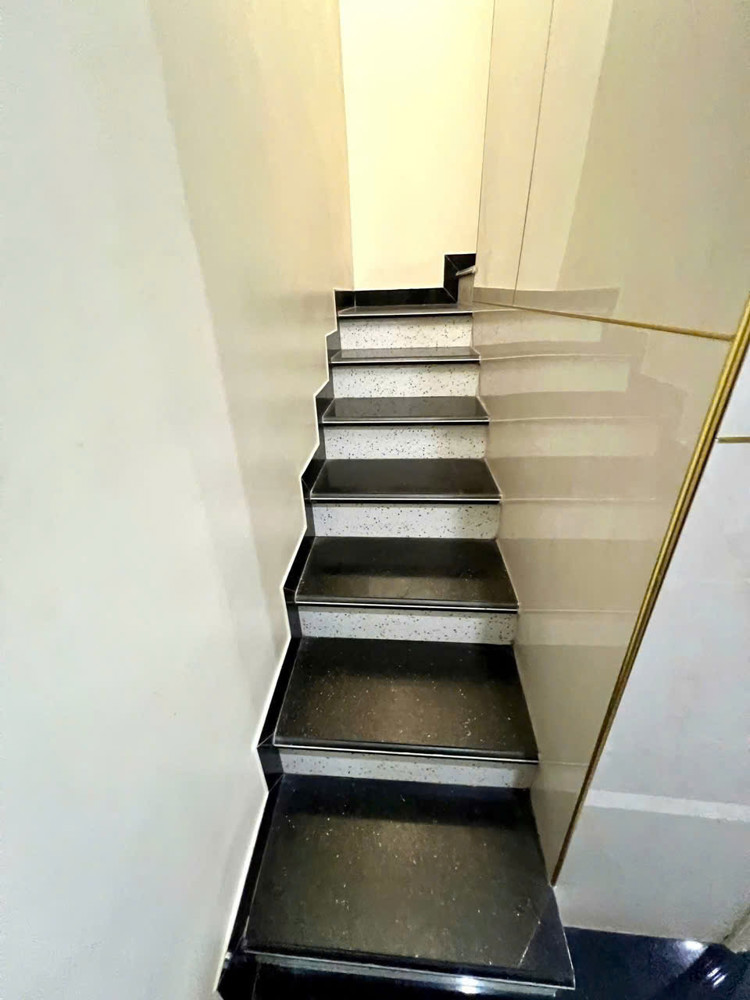 Bán Nhà 4 Tầng Trục Trung Lực – Hải An – Có Thang Máy – Phù Hợp Kinh Doanh – Giá 9,3 Tỷ