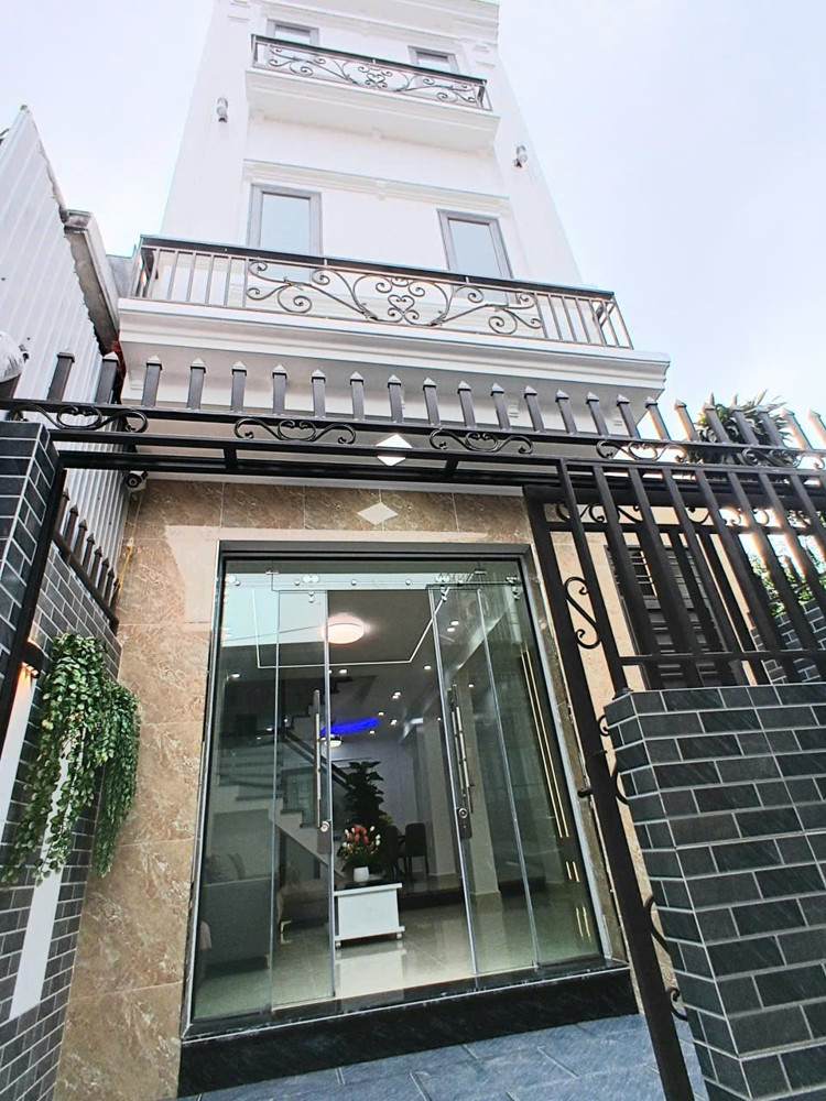 Bán Nhà 3 Tầng Ngõ 183 Đình Đông – Nhà Mới Xây – Sân Cổng Riêng – Giá 3,25 Tỷ