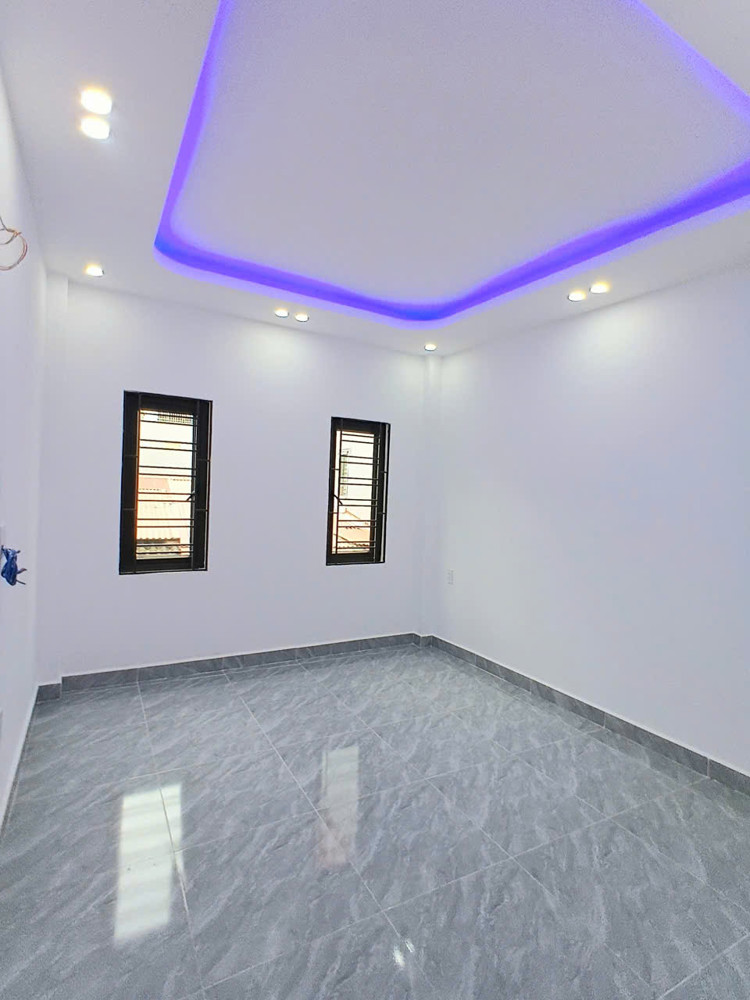 Bán Nhà 3 Tầng Ngõ 183 Đình Đông – Nhà Mới Xây – Sân Cổng Riêng – Giá 3,25 Tỷ