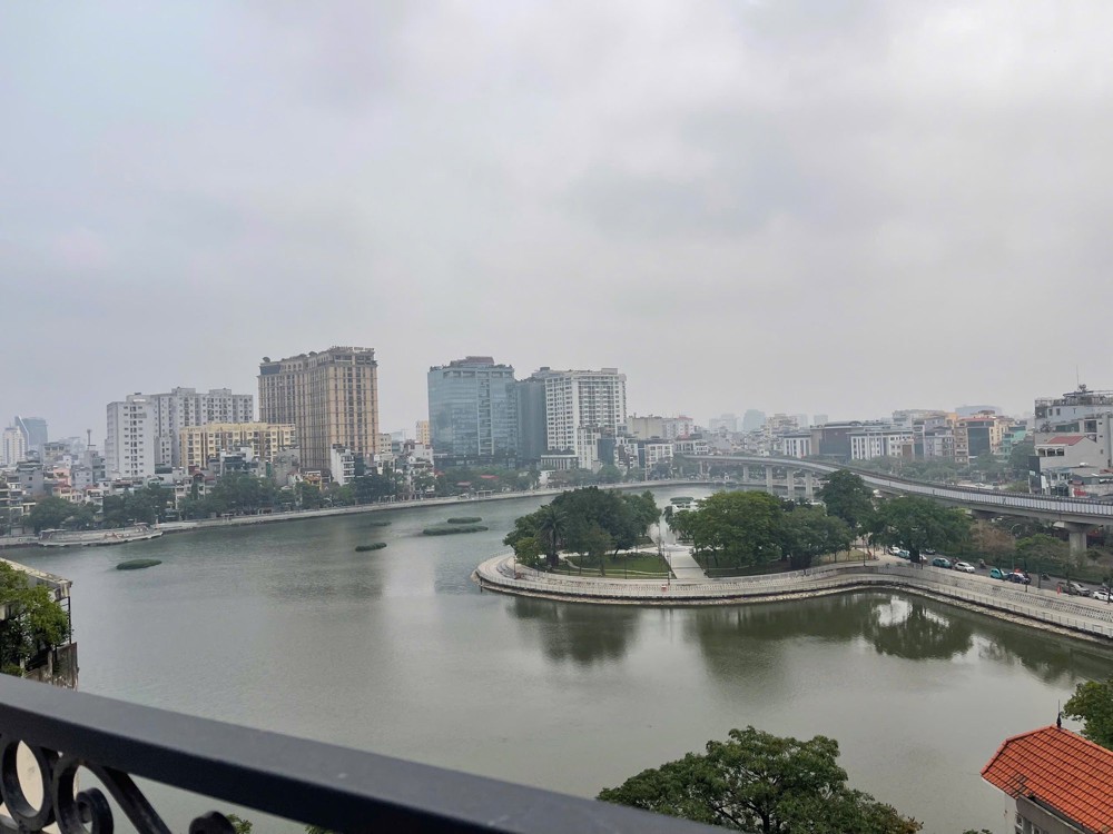 Tòa Building 10 Tầng Lô Góc 3 Thoáng - Trung Tâm Đống Đa View Hồ Hoàng Cầu