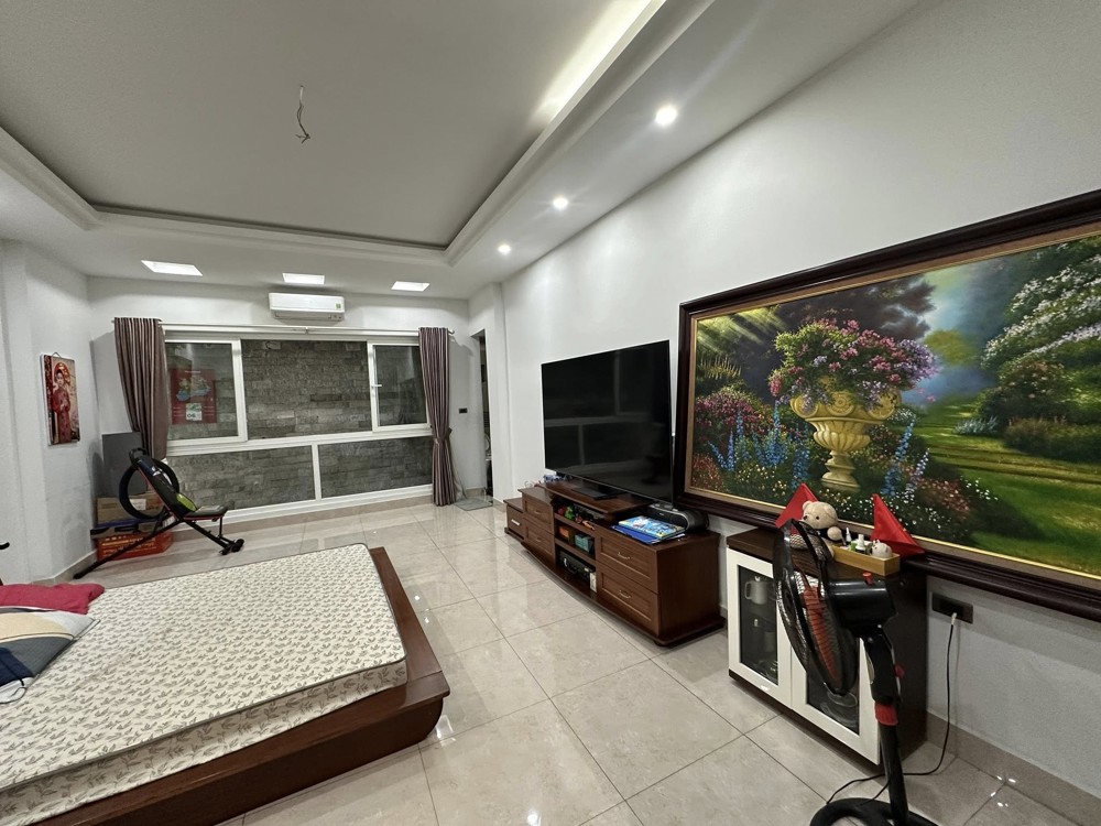 Bán Nhà Hoàng Ngân, Gần Phố, Dt87m2 6T, Oto Đỗ Cửa, Vừa Ở Vừa Cho Thuê, Hơn 30 Tỷ