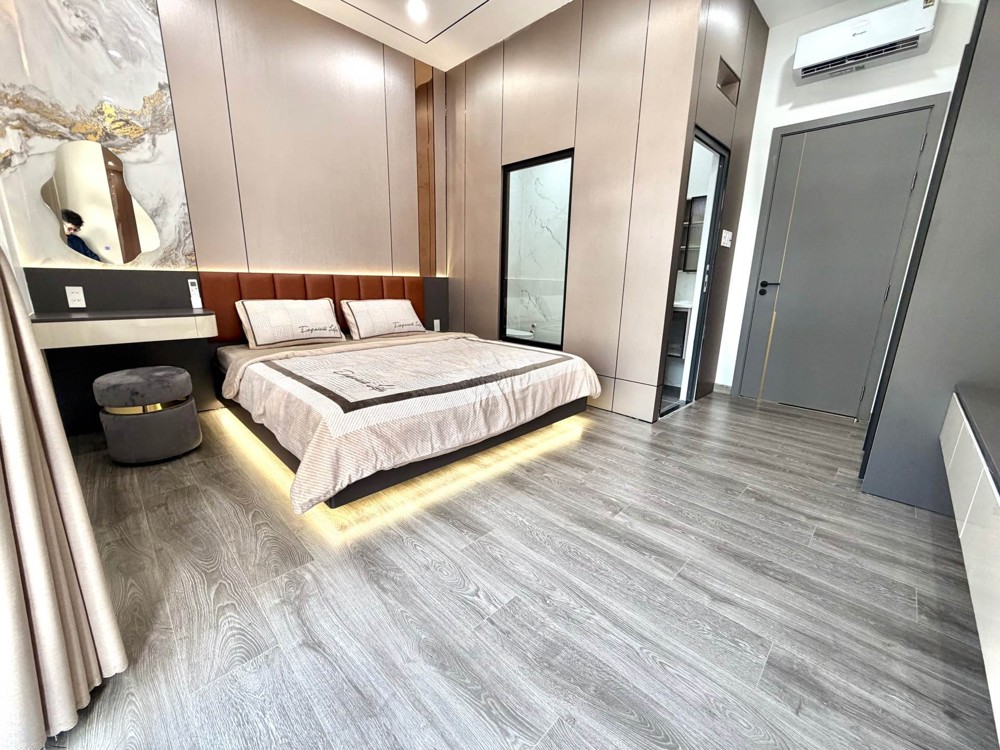 Lô Góc 2 Mặt Hẻm Ô Tô - 2 Tầng Đúc - 70M2 - Lotte Nguyễn Văn Lượng - Khu Vip Gò Vấp - Nhĩnh 8 Tỷ