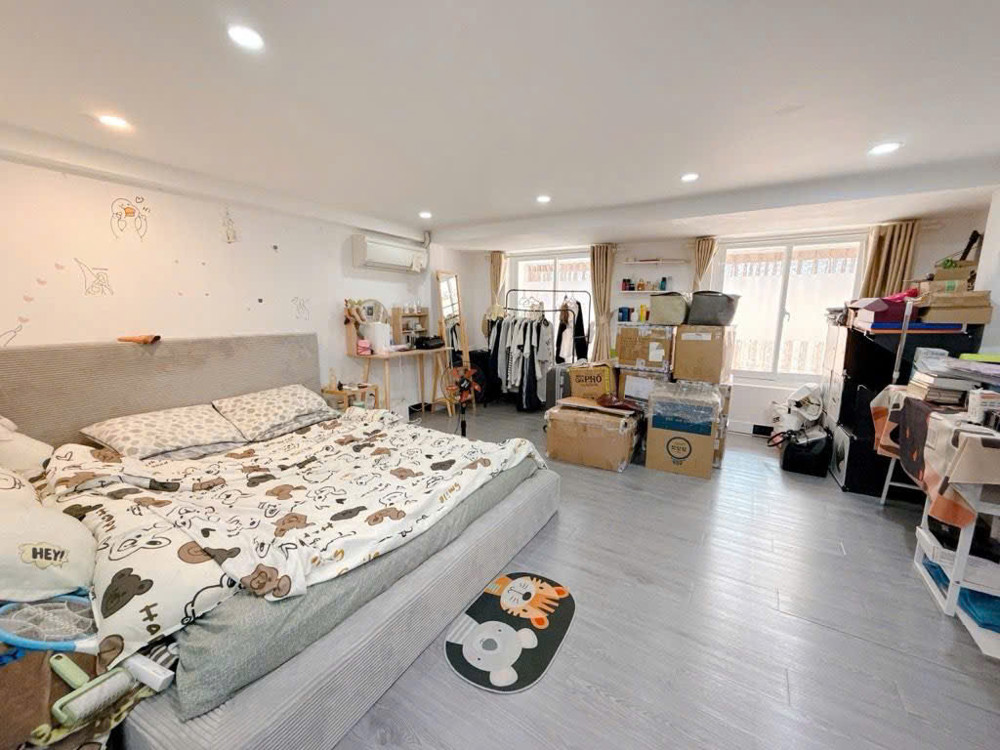 Bán Nhà Hẻm Xe Hơi Trần Xuân Soạn Quận 7, 1 Trệt 2 Lầu, Giá Chỉ 6 Tỷ 5