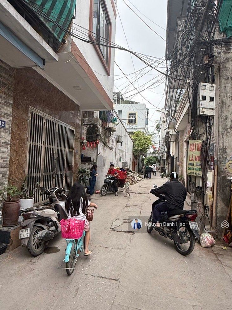 Bán Nhà Cấp 4 Thạch Bàn Long Biên 60M Mt 10M Sổ Đỏ Ss Sang Tên Chỉ 3,8 Tỷ