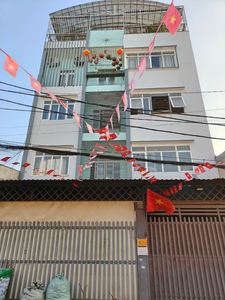 Cắt Lỗ – Tòa Nhà 5 Tầng Mt Hiệp Thành 06 – Ngang 10M Hiếm Có – Chỉ 17,5 Tỷ