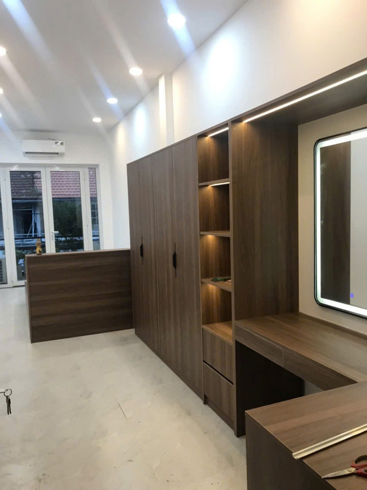 Bán Nhà Hẻm Xe Hơi Đúc 4 Tấm Q4