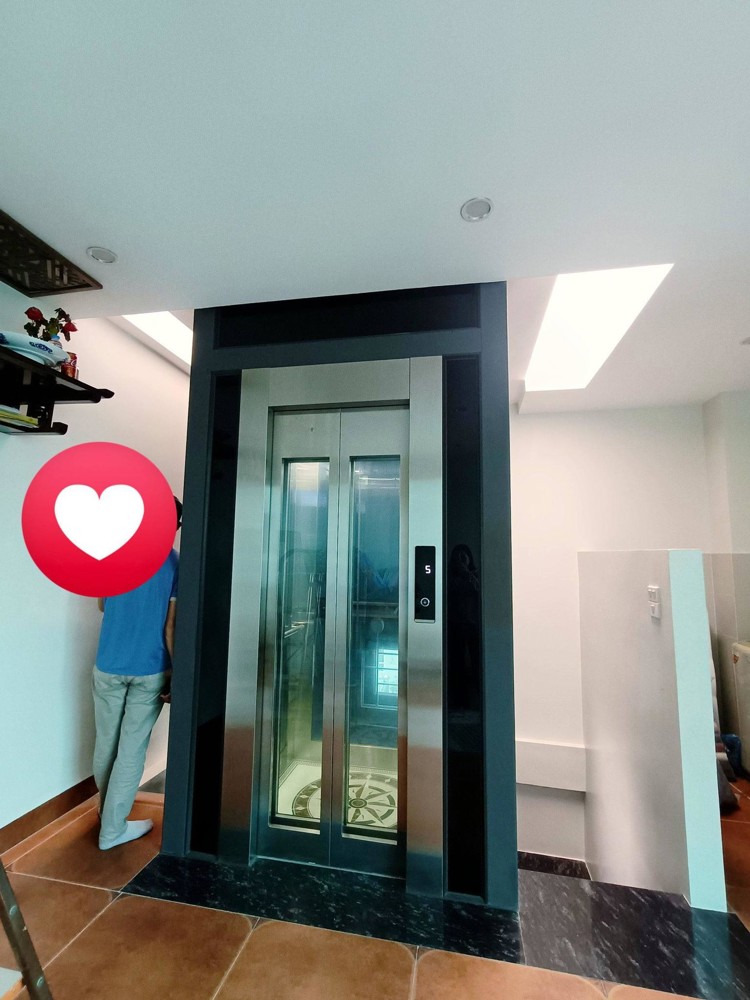 Bán Nhà Sài Đồng 6 Tầng Thang Máy Ô Tô Đỗ Cửa 5M Ra Mặt Đường 15M Gần Trường