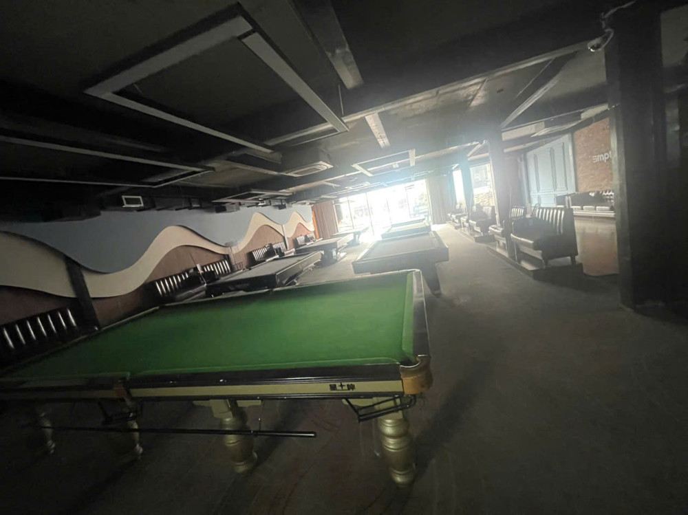 Cho Thuê Nhà Mặt Tiền 72 Núi Thành, Hải Châu, Đà Nẵng – Ngang 12M, 3 Tầng, Diện Tích 990M2, Chính