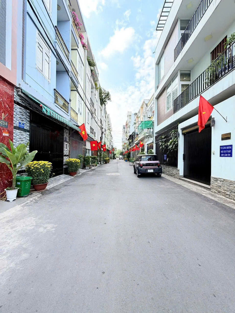 Nhà 3 Lầu Chỉ 5.86 Tỷ – Sắp Lên Mt 30M Trần Quang Cơ, Hiệp Thành