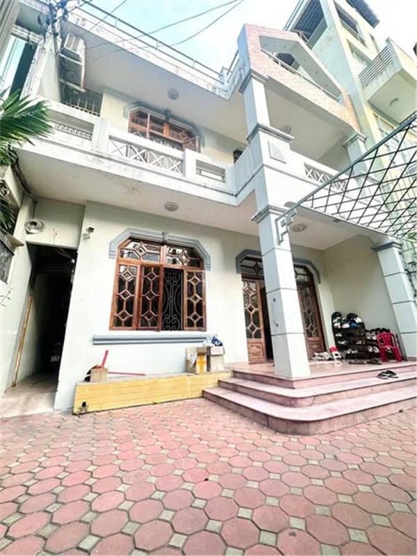 Nhà Hxh Đường Cách Mạng Tháng 8 Phường 7 Cũ Quận Tân Bình