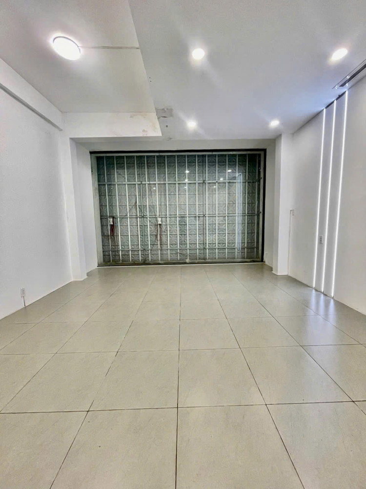 Cho Thuê Nhà Mặt Tiền Kinh Doanh , Trung Tâm Buôn Ma Thuột, Đắk Lắk